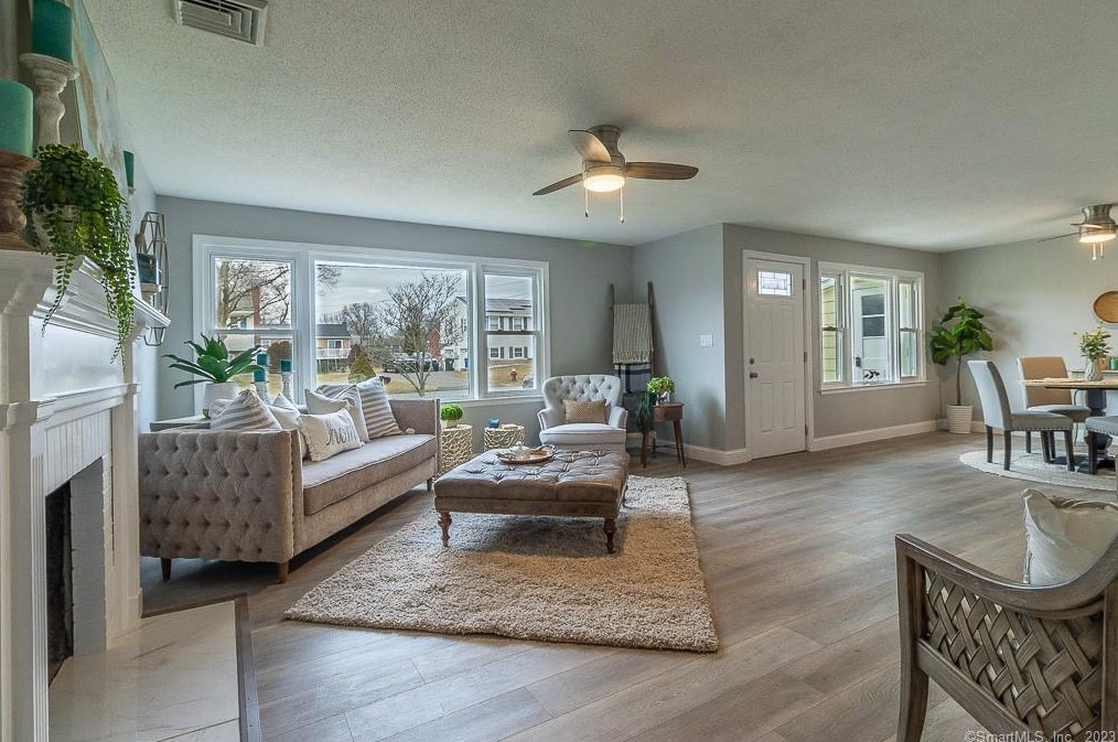 225 Marlborough St, Hartford, CT 06111