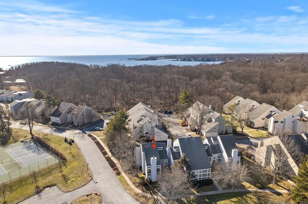 207 Turtle Bay Dr #207, Branford, CT 06405