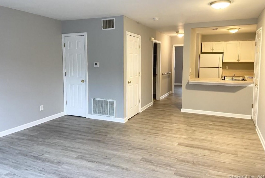 57 Chapel St #1b, Wallingford, CT 06492