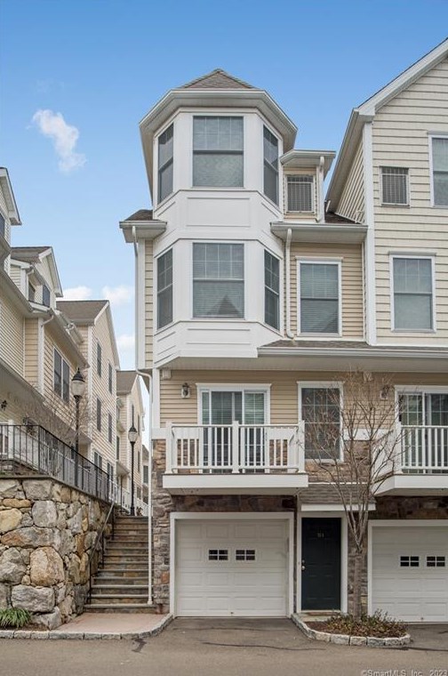 85 Camp Ave Apt 12a, Stamford, CT