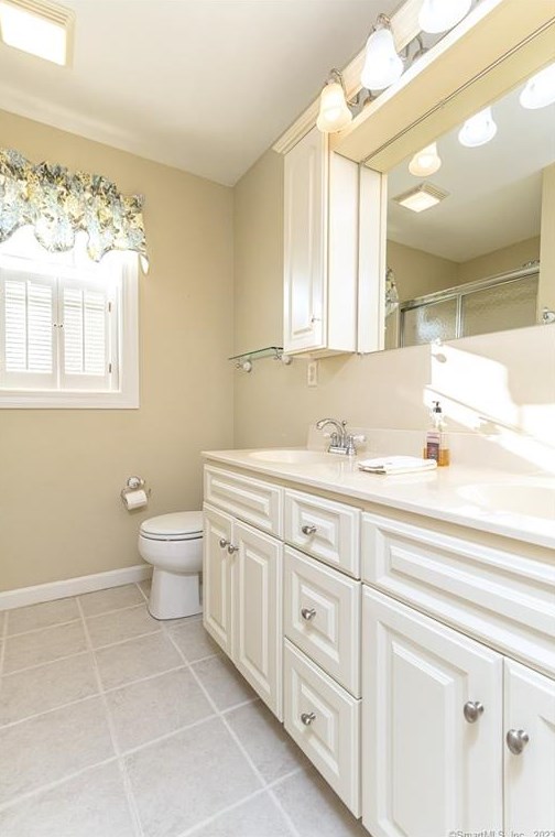 17 River Walk Dr, Brooklyn CT  06234-2038 exterior