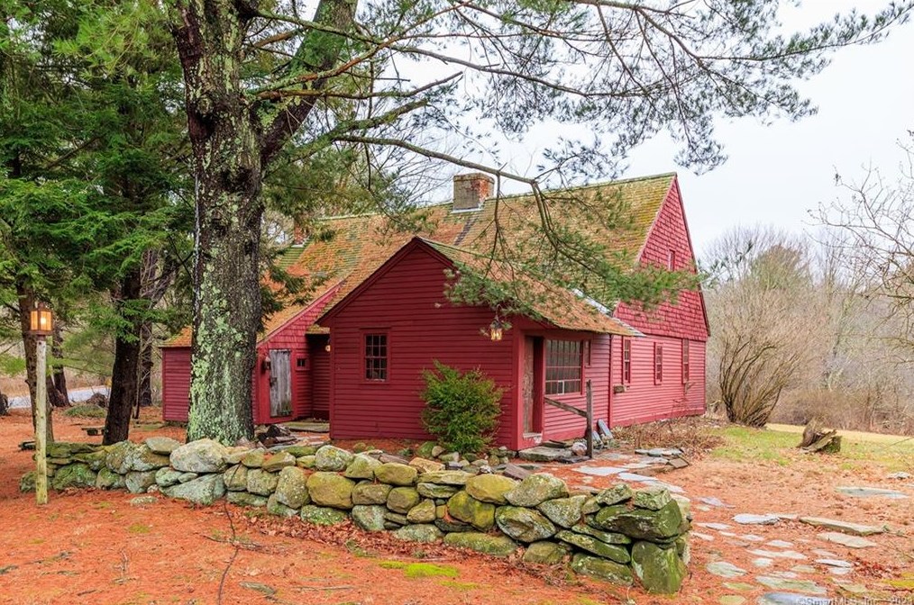 329 Chewink Rd, North Windham, CT 06235