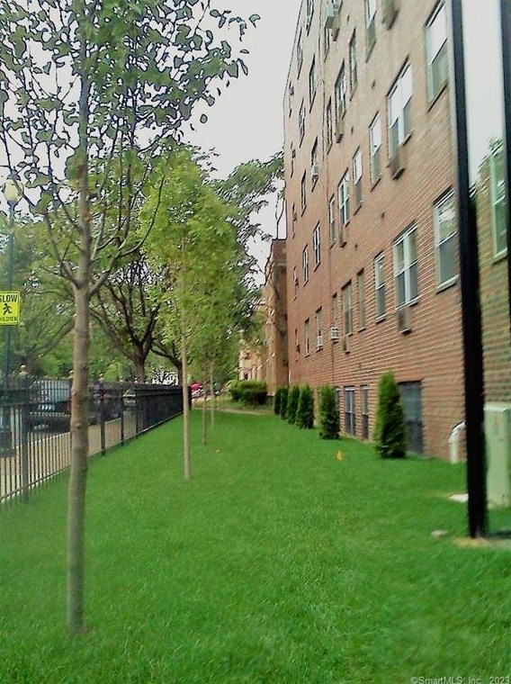 40 Owen St #b1, Hartford, CT 06105