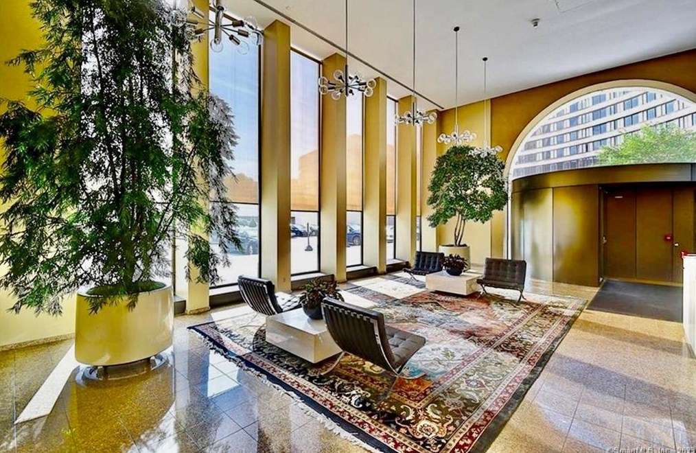 1 Gold St #8-d, Hartford, CT 06103