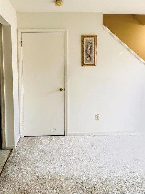 80 Lawn Ave #25, Stamford, CT 06902