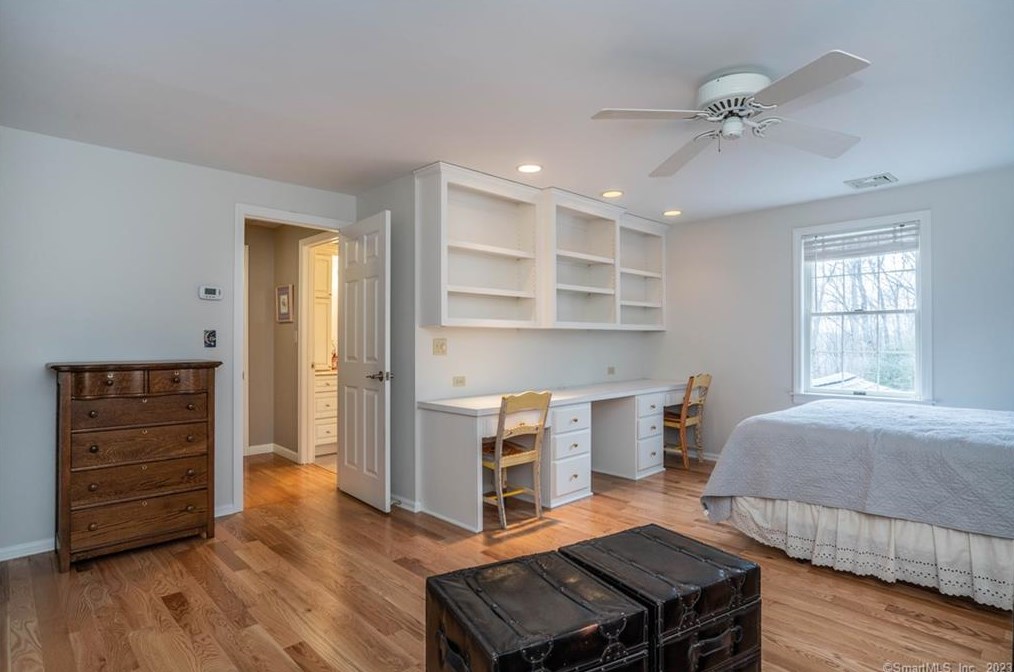 34 Taine Mountain Rd, Unionville CT  06013-1912 exterior