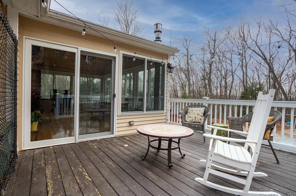 34 Taine Mountain Rd, Unionville CT  06013-1912 exterior