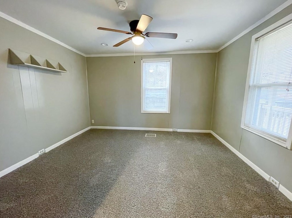 39 Orchard St, Winsted CT  06098-1919 exterior