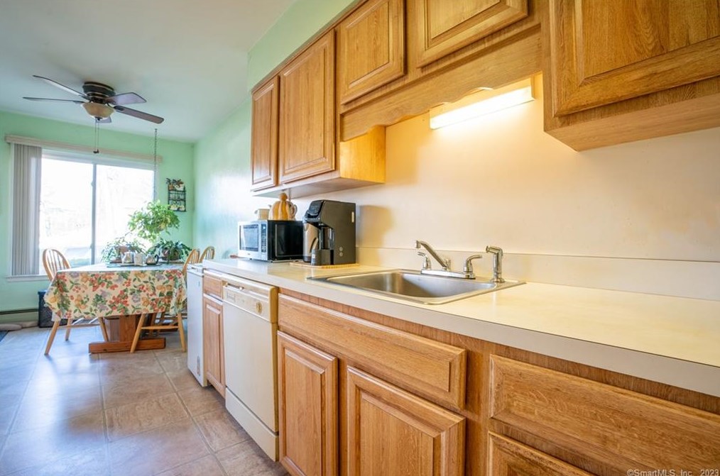 333 Vincellette St #83, Bridgeport, CT 06606