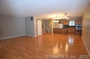 550 Darling St #7e, Southington, CT