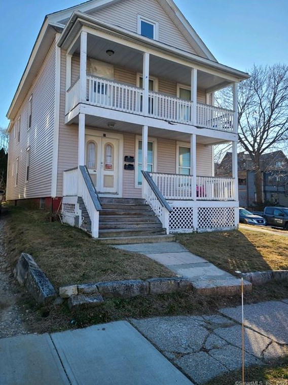 11 Center St, United States Coast Guard Ac, CT 06320