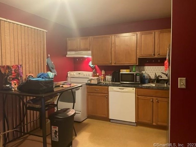 94 Wakelee Rd #7, Waterbury, CT 06705