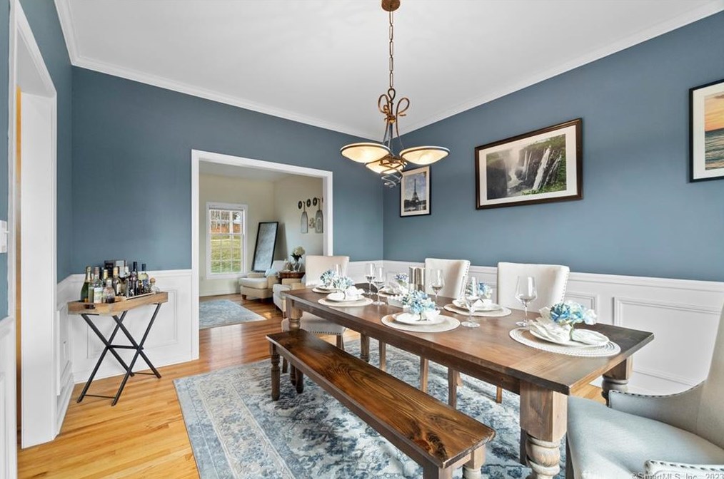 211 Devonshire Ln, Madison CT  06443-8131 exterior