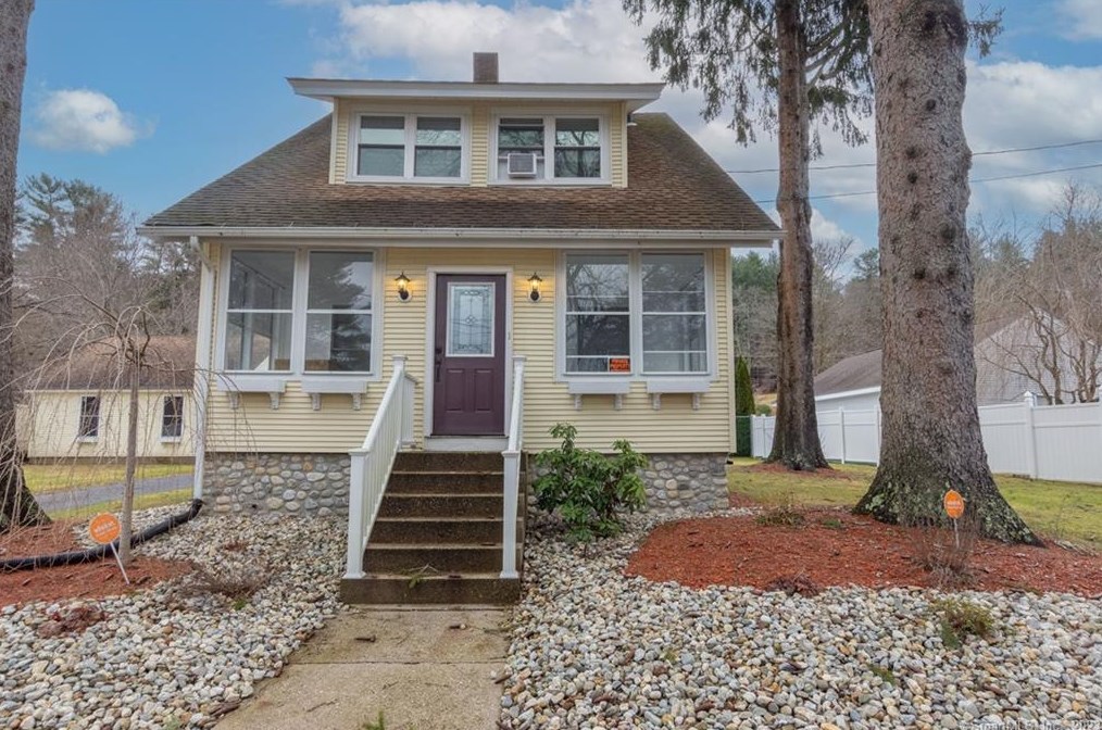 1 Westford Ln, Stafford, CT 06076