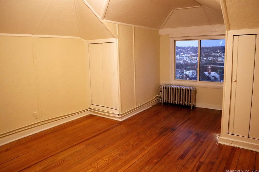 256 Congress Ave #3, Waterbury, CT 06708