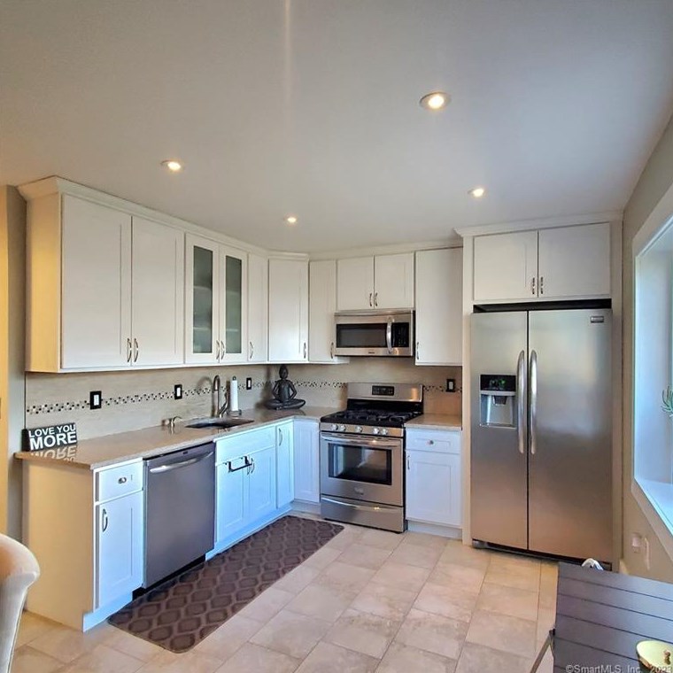 62 Savin Park Unit 62, New Haven, CT