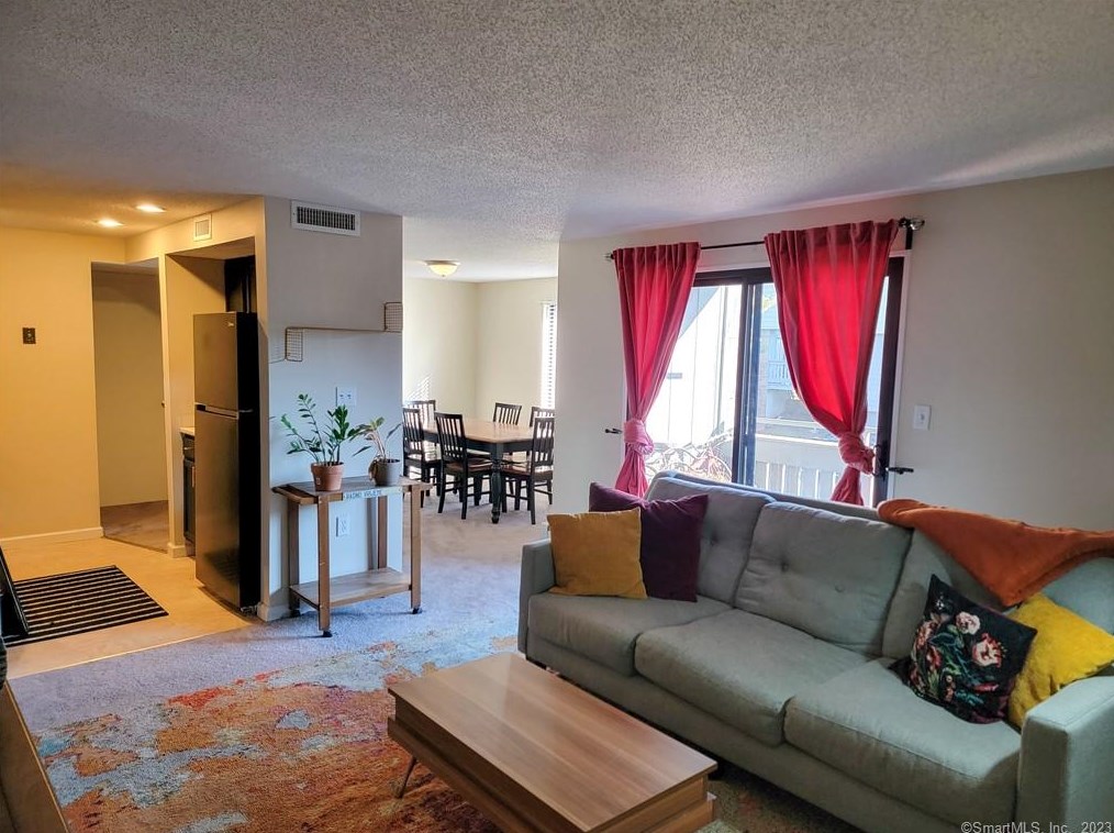 157 Trolley Crossing Ln Unit 157, Middletown, CT