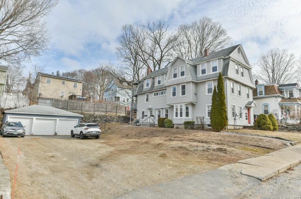 52 Chapman St #3, Putnam, CT 06260