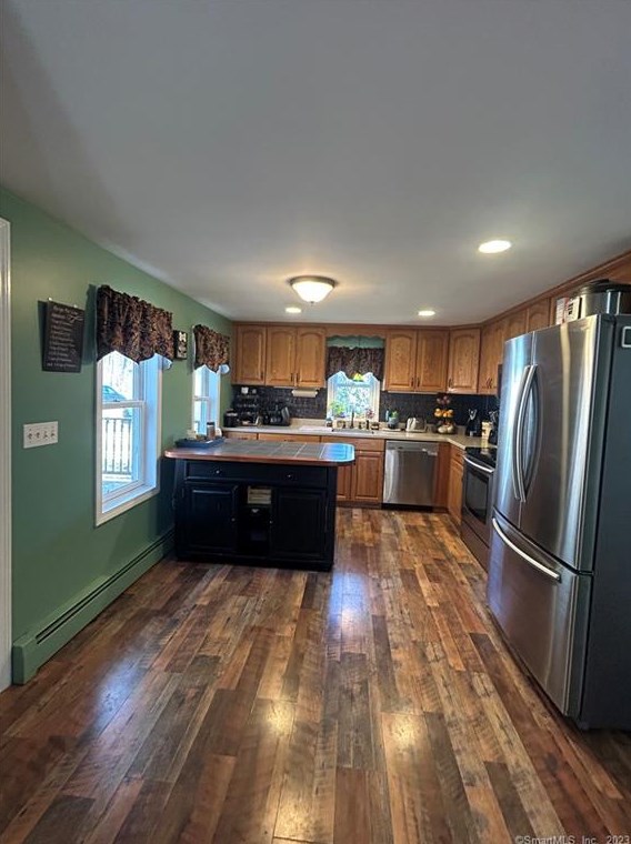 191 Danbury Quarter Rd, Winsted CT 06098-2418 exterior