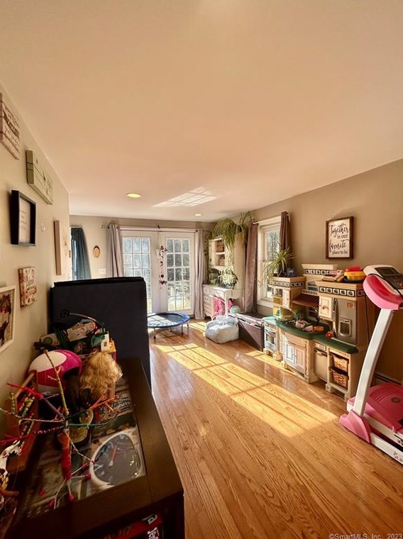 191 Danbury Quarter Rd, Winsted CT 06098-2418 exterior