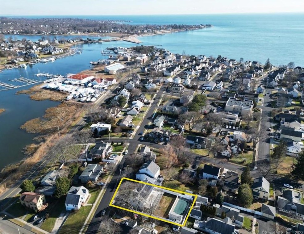 64 Elder St, Milford, CT 06460