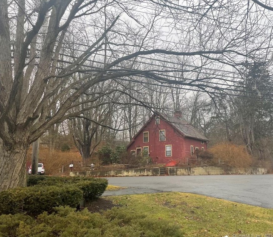 973 Danbury Rd, Wilton, CT 06897
