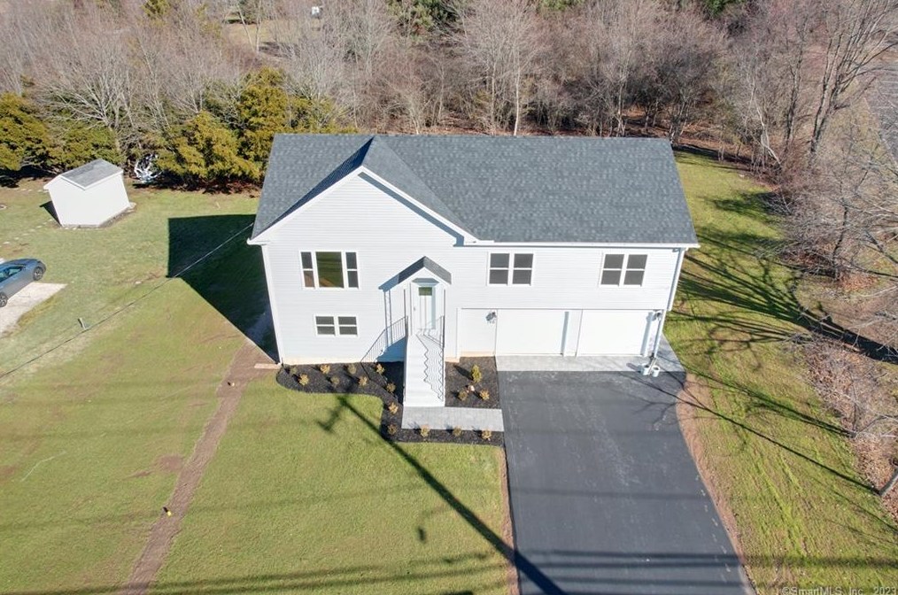 746 Saybrook Rd, Middletown, CT 06457