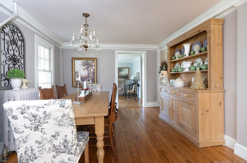 23 N Main St, West Woods, CT 06069