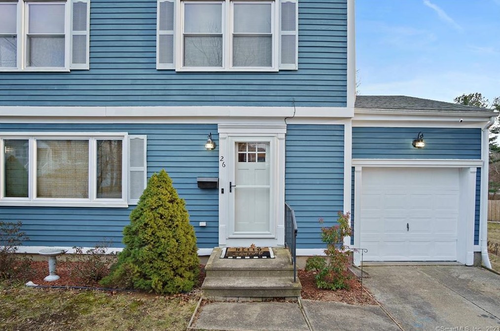 26 Margaret St, United States Coast Guard Ac, CT 06320