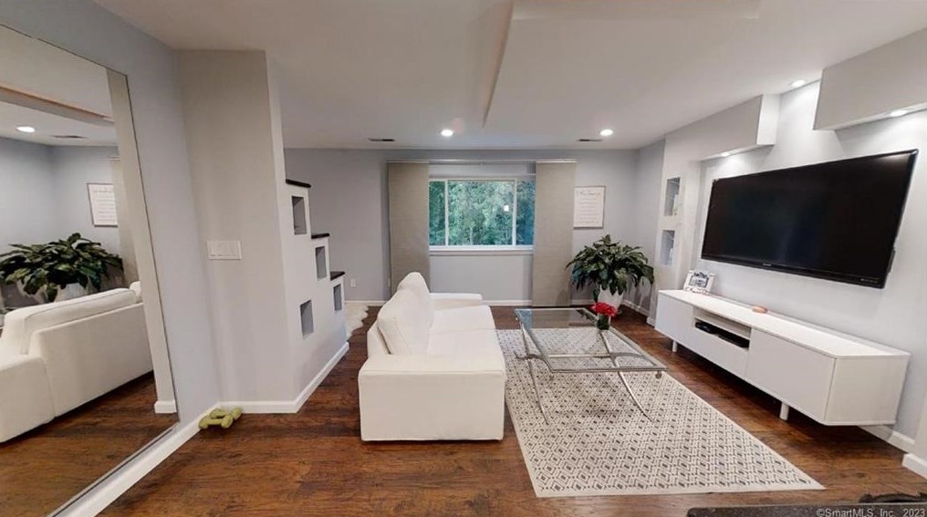 33 Foran Rd #14, Milford, CT 06460