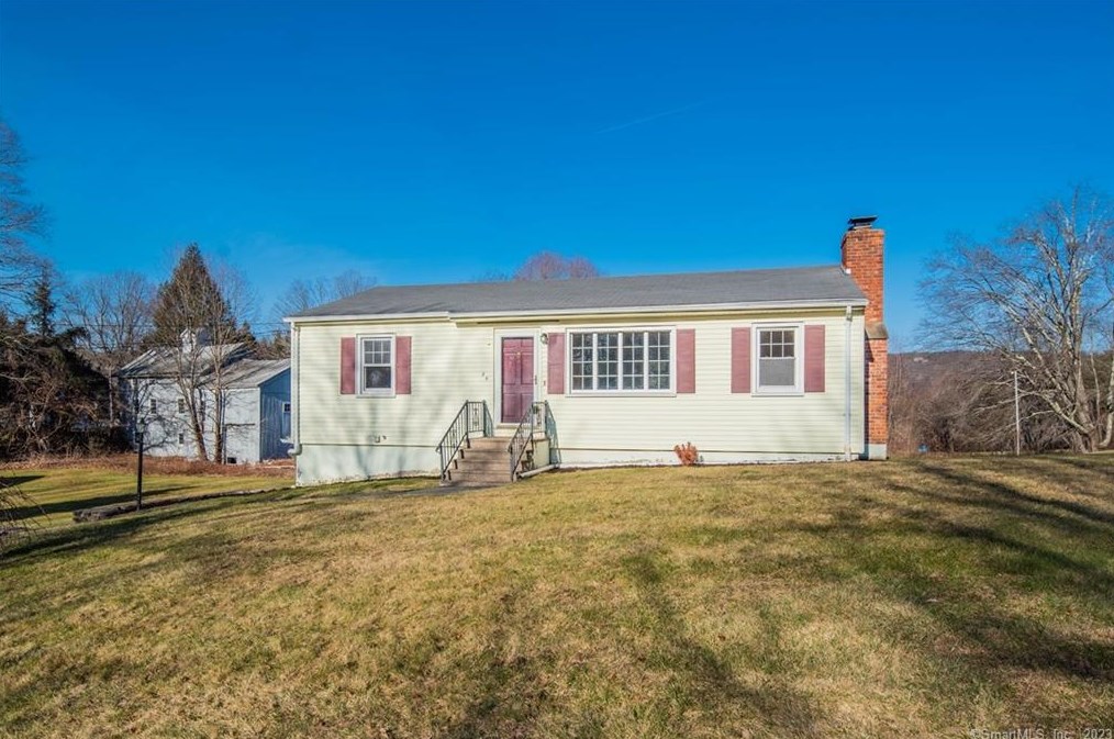25 Judson St, Watertown, CT 06795