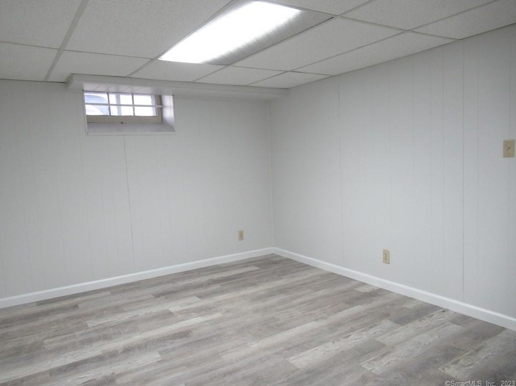 62 Glenwood Ave, Stratford CT  06614-4204 exterior