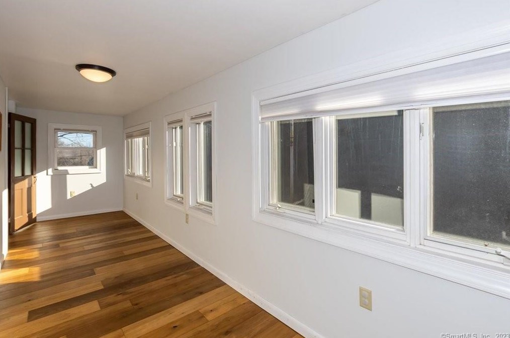 112 Pratt St, Winsted CT  06098-2053 exterior