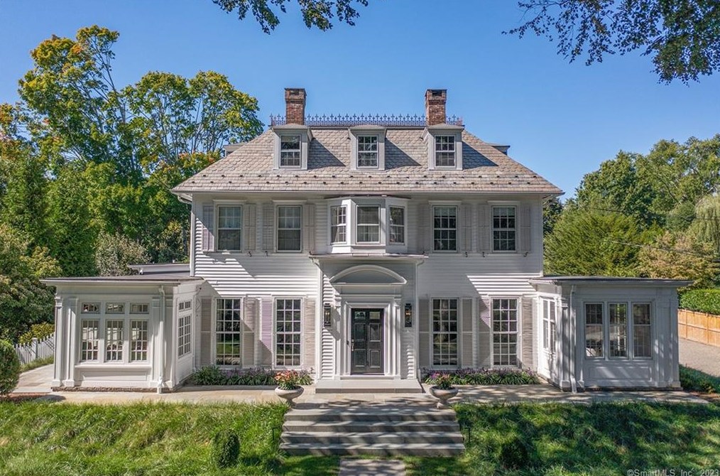 916 Pequot Ave, Southport, CT 06890