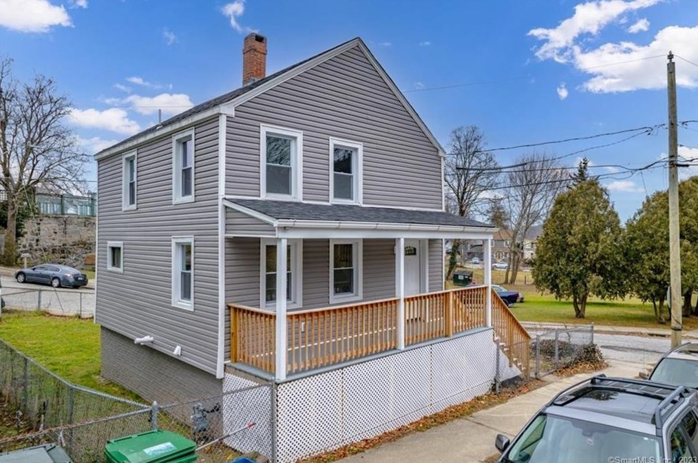 63 Hempstead St, United States Coast Guard Ac, CT 06320