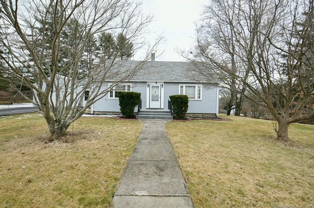 695 Guernseytown Rd, Watertown, CT 06795