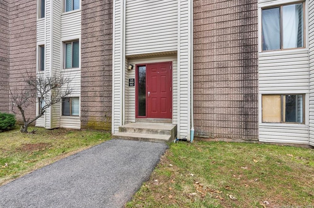 56 Burgundy Hill Ln #56, Middletown, CT 06457