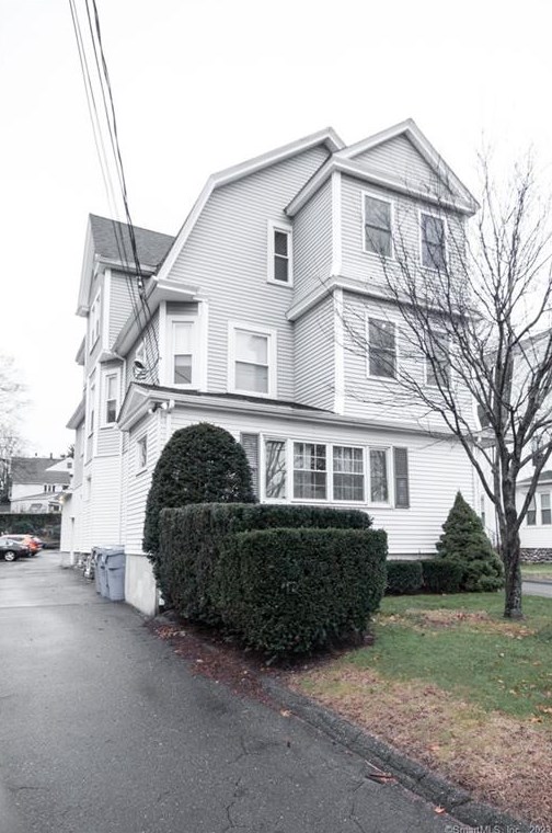 202 Queen St #3, Bristol, CT 06010