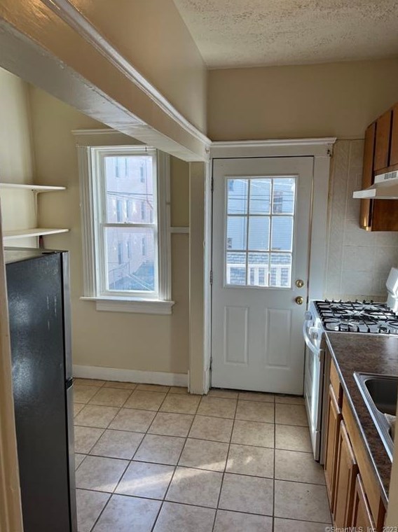 39 Blue Hills Ave #2, Hartford, CT 06112