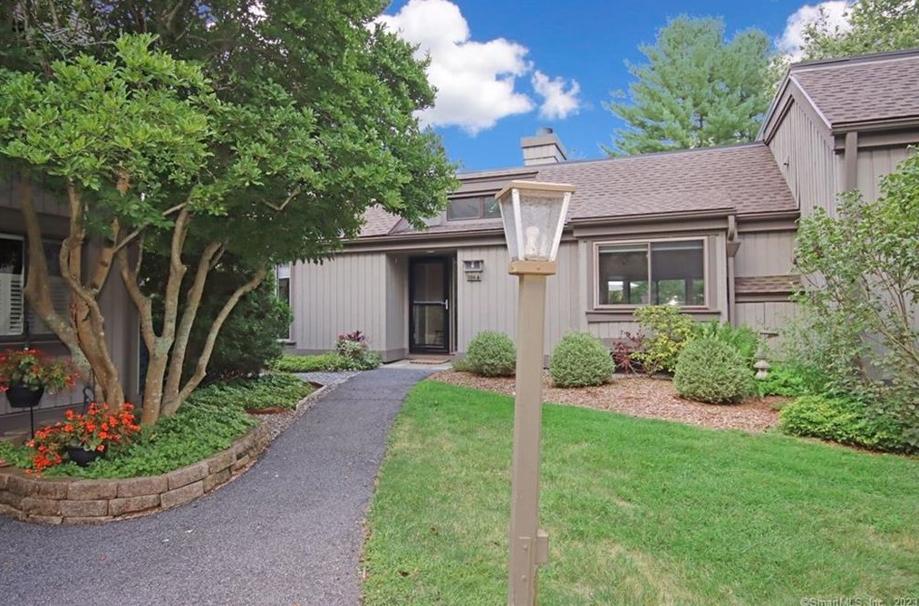 728 Heritage Vlg, Southbury, CT 06488-5307