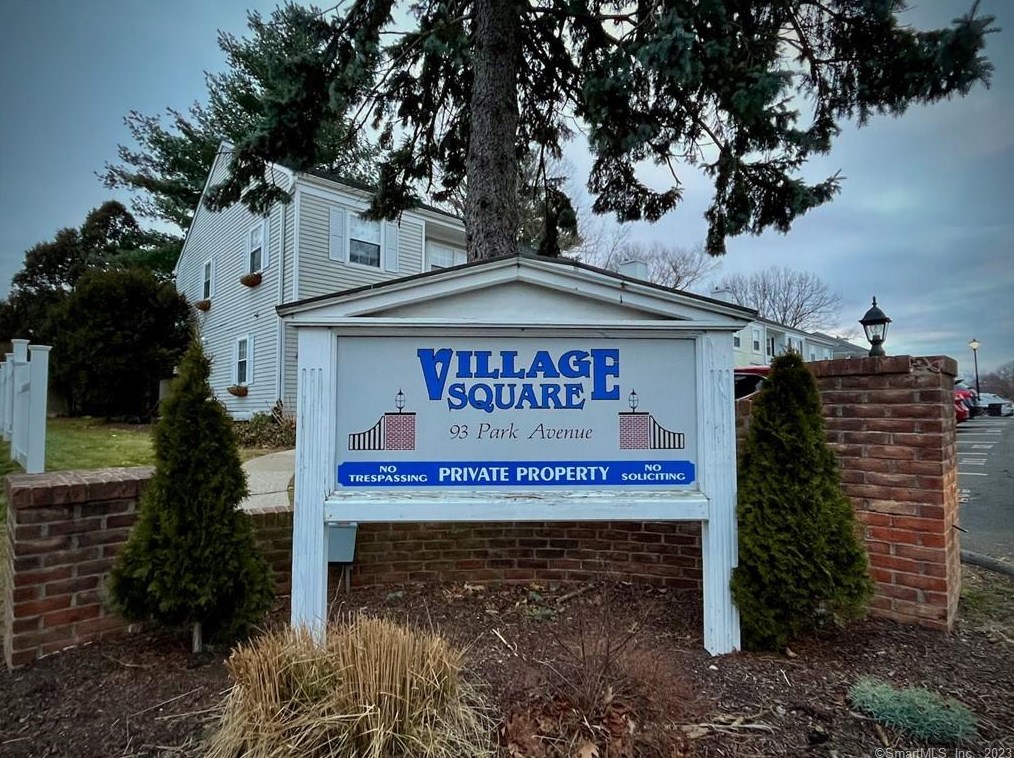 81-93 Park Ave #202, Danbury, CT 06810