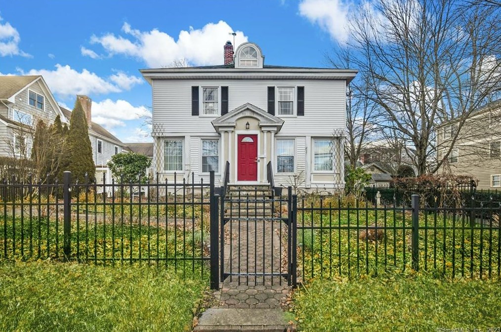 103 South Ave, New Canaan, CT 06840