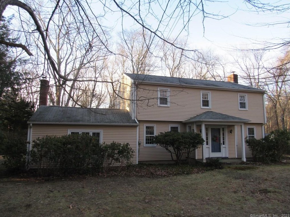 16 Saunders Hollow Rd, Lyme, CT 06371