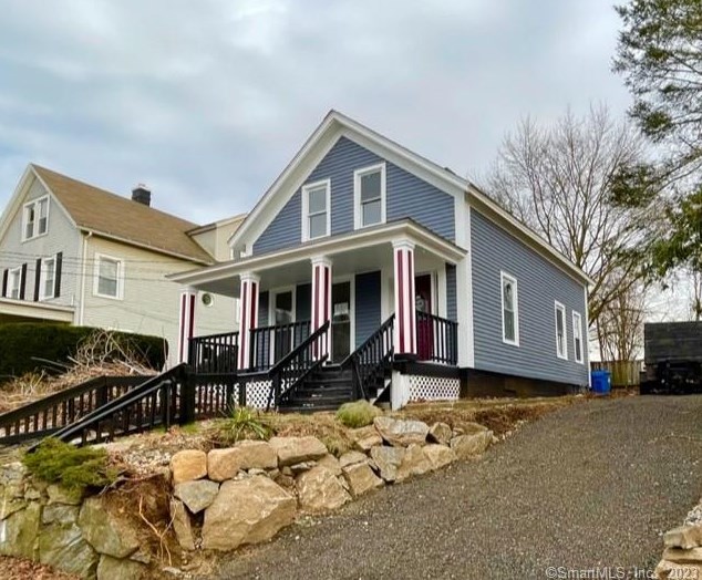 23 Warren St, Norwich, CT 06360