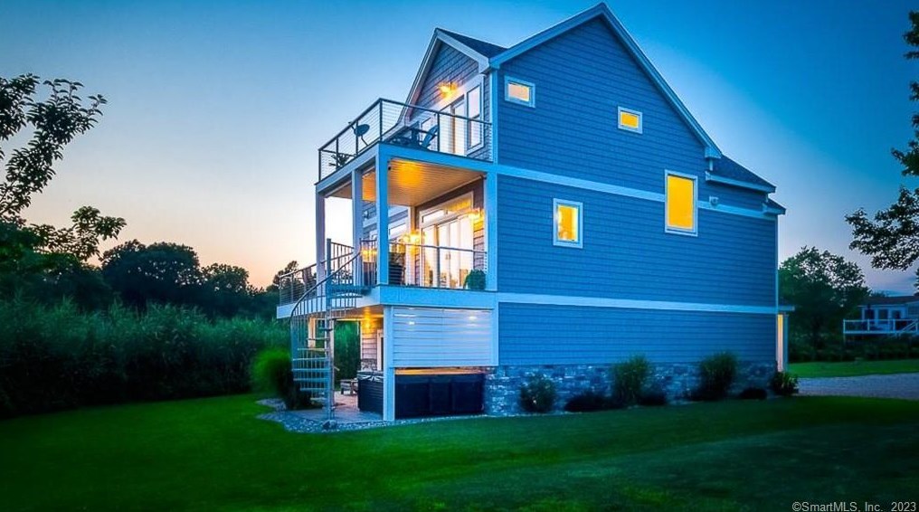 15 Beach View Ave, Fenwick CT  06475-1605 exterior