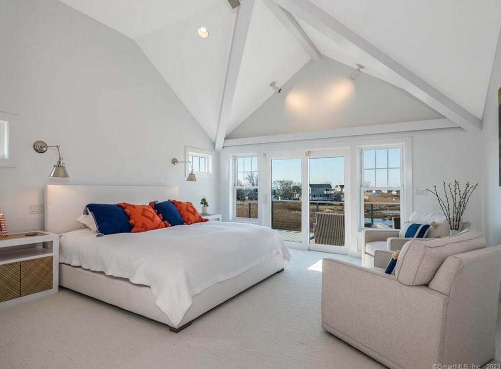 15 Beach View Ave, Fenwick CT  06475-1605 exterior