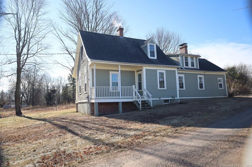 741 Mapleton Ave, Suffield, CT 06078