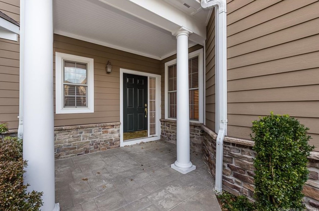 10 Terra Nova Cir Unit 10, Westport, CT
