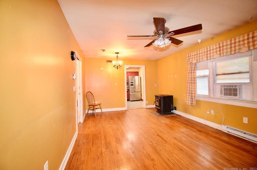 48 Juniper Rd #48, Bethel, CT 06801