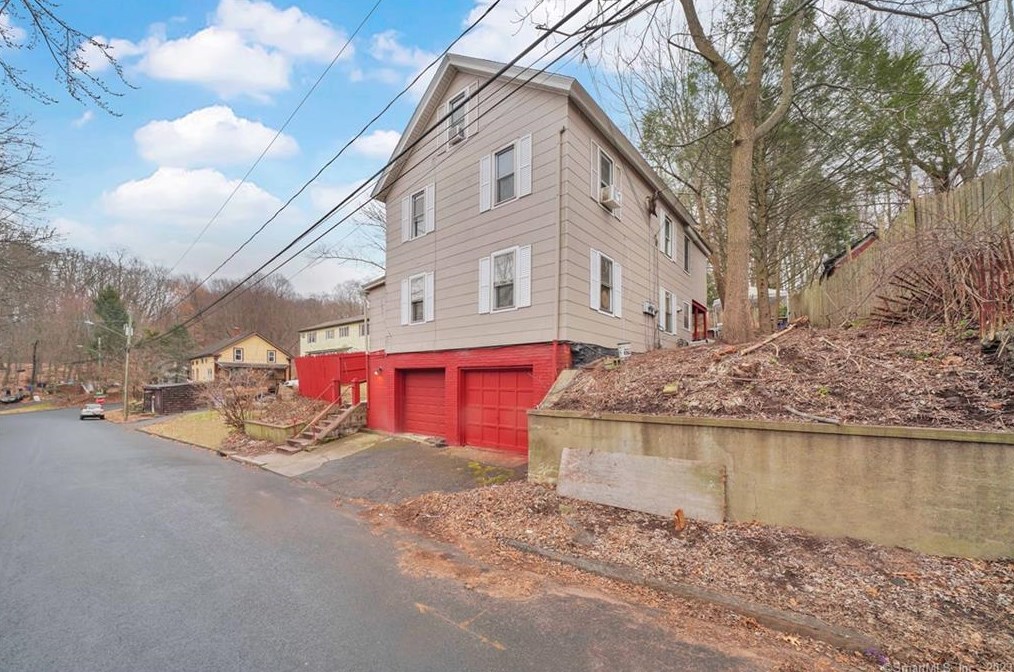 25 Spring St, Vernon, CT 06066